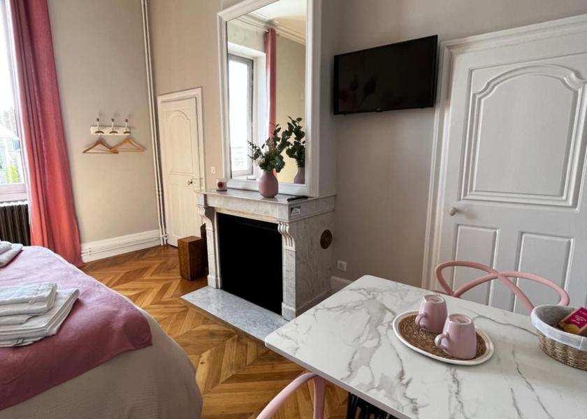 Pays de la Loire La Fleche Double Room with Private Bathroom