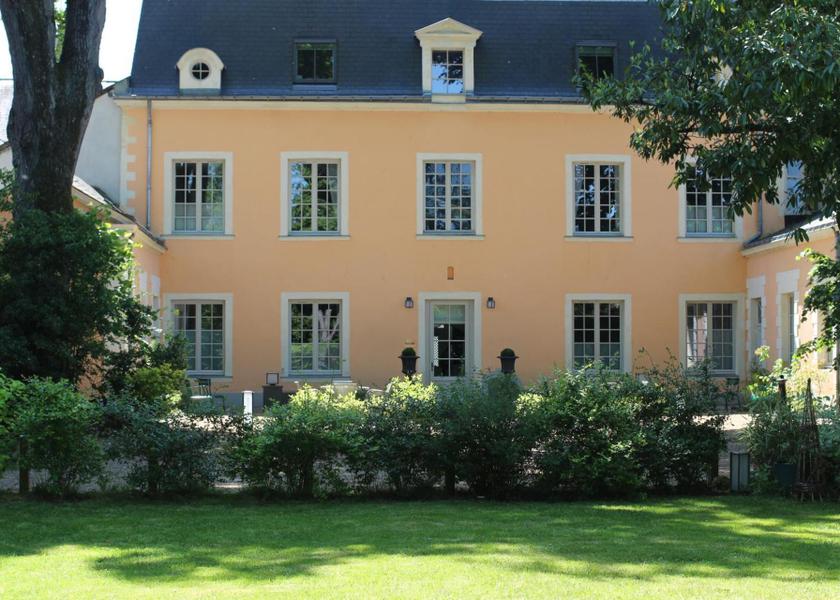 Pays de la Loire La Fleche garden