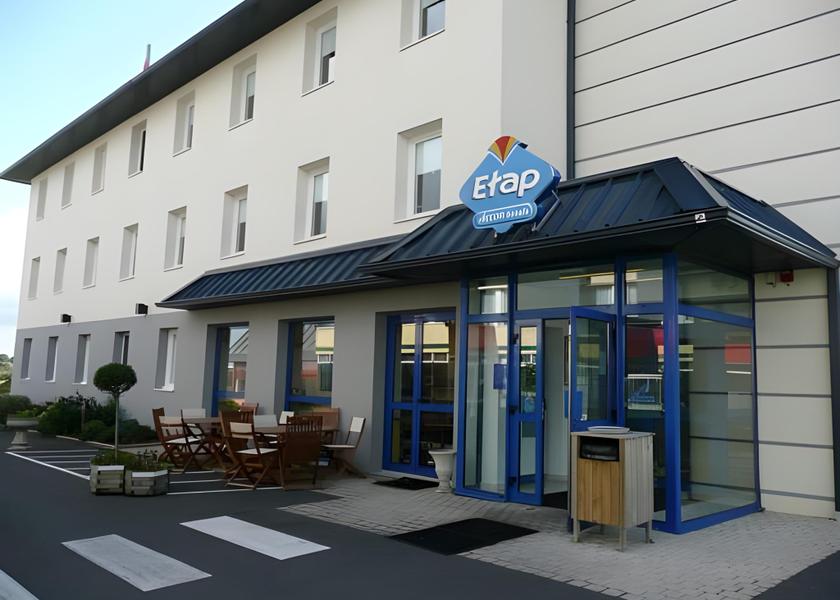 Brittany Langueux exterior view