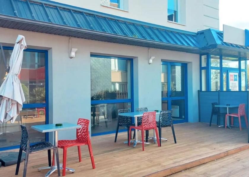 Brittany Langueux balcony/terrace