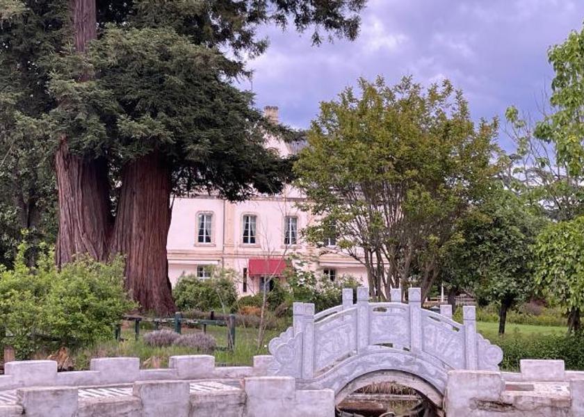 Nouvelle-Aquitaine Le Buisson-de-Cadouin Garden