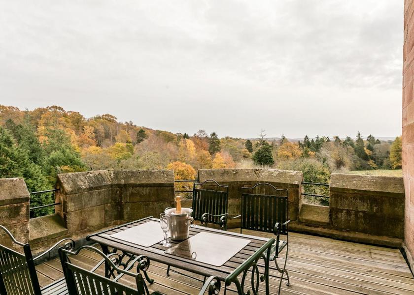 Scotland Bonnyrigg balcony/terrace