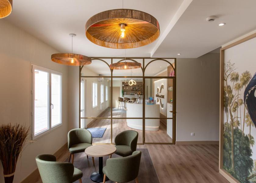 Pays de la Loire Le Lude lobby