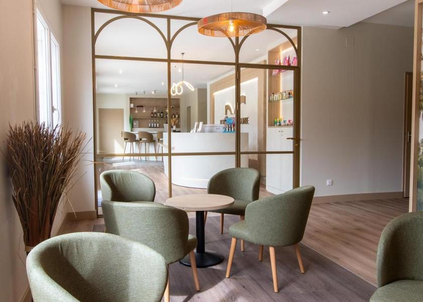 Pays de la Loire Le Lude exterior view