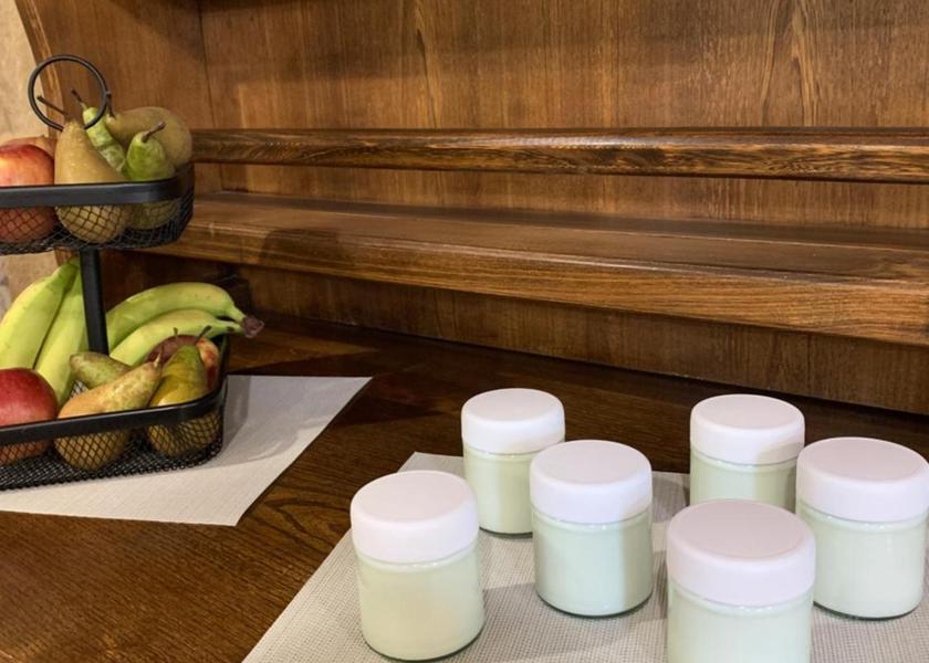 shared lounge/tv area