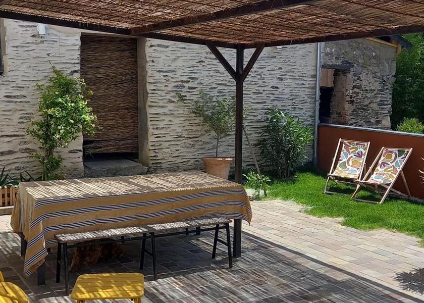 Pays de la Loire Les Ponts-de-Ce balcony/terrace