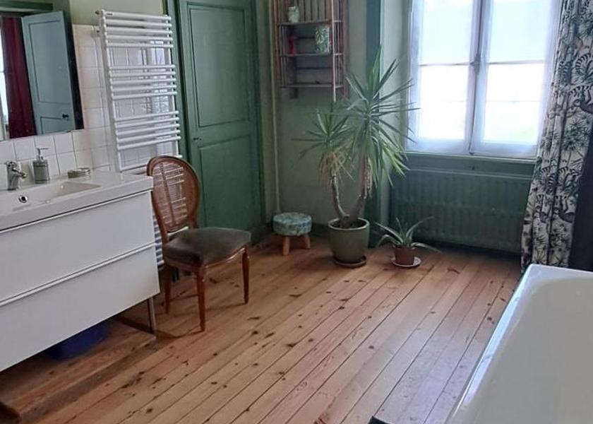 Normandy Lessay Double Room with Private Bathroom