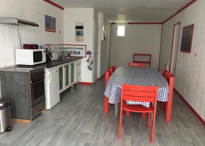 Normandy Lessay kitchen