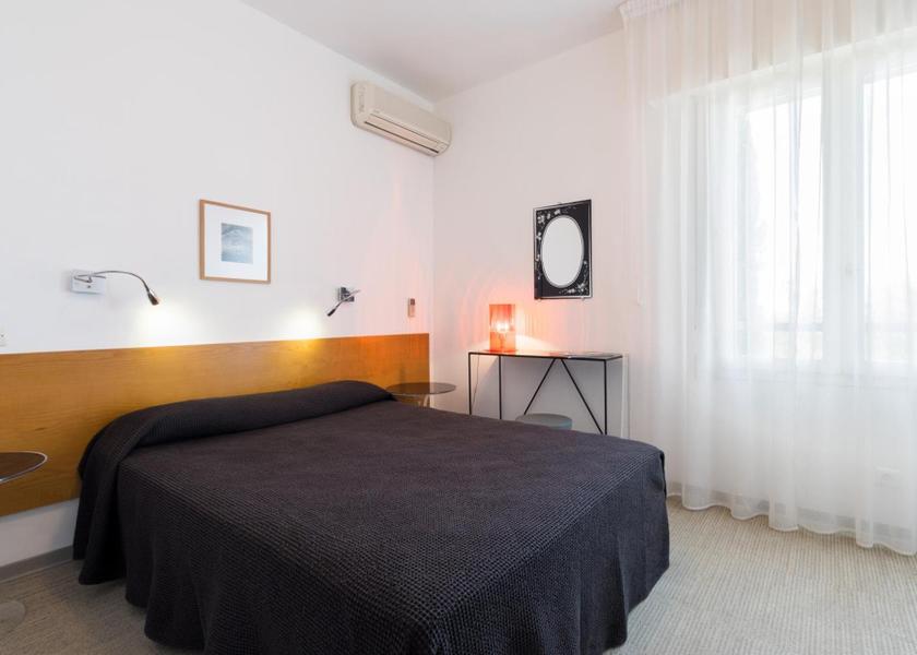 Corsica L'Ile-Rousse Classic Double Room with Sea View