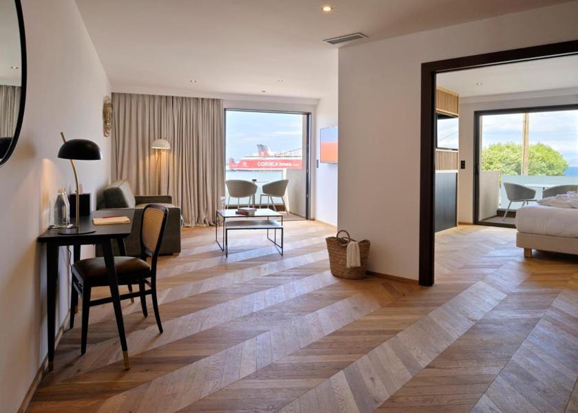 Corsica L'Ile-Rousse Junior Suite with Terrace