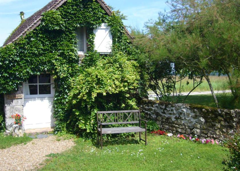 Centre-Loire Valley Limeray garden