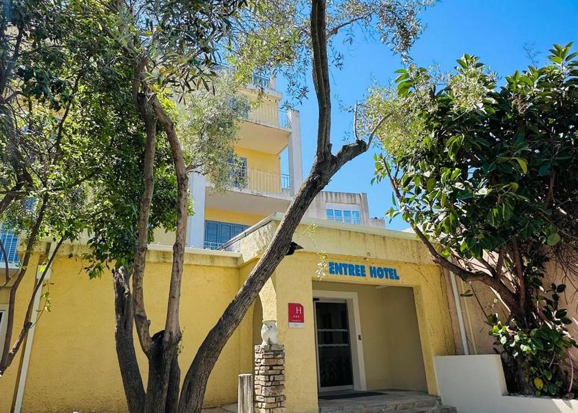 Corsica Lucciana entrance