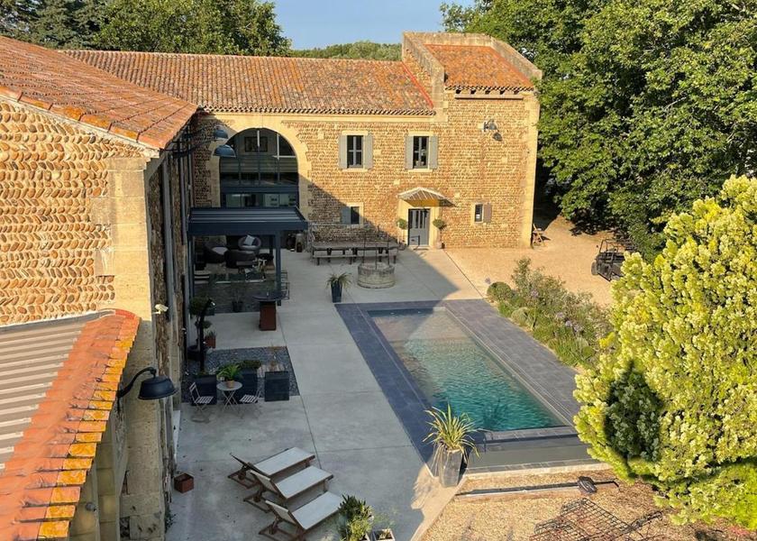 Provence-Alpes-Côte d'Azur Istres exterior view