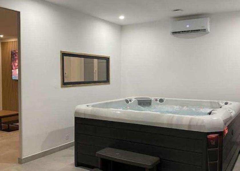 Provence-Alpes-Côte d'Azur Istres Deluxe Room
