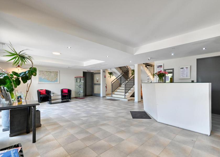 Provence-Alpes-Côte d'Azur Martigues lobby