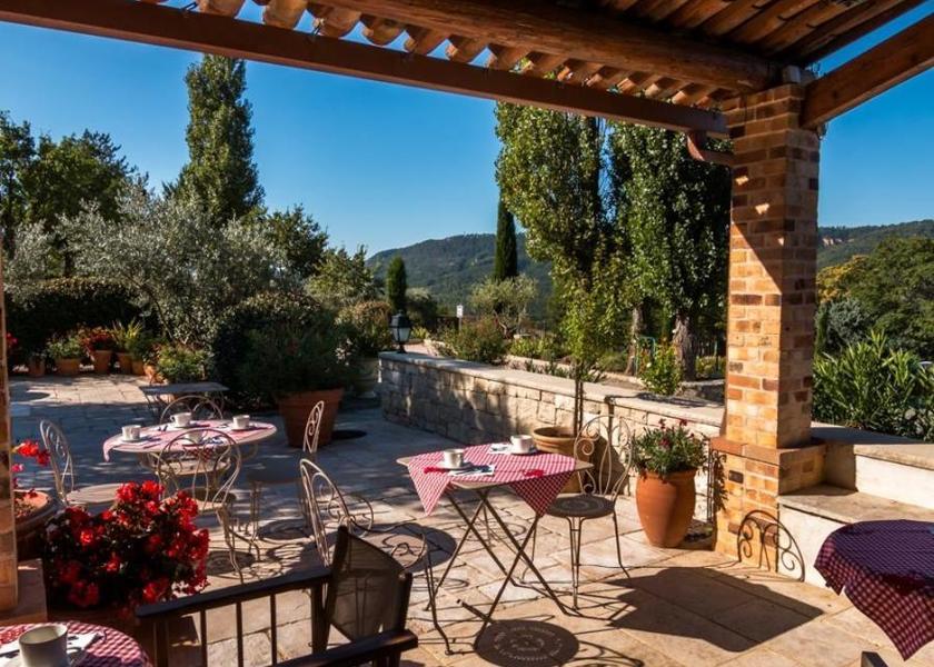 Provence-Alpes-Côte d'Azur Moustiers-Sainte-Marie balcony/terrace