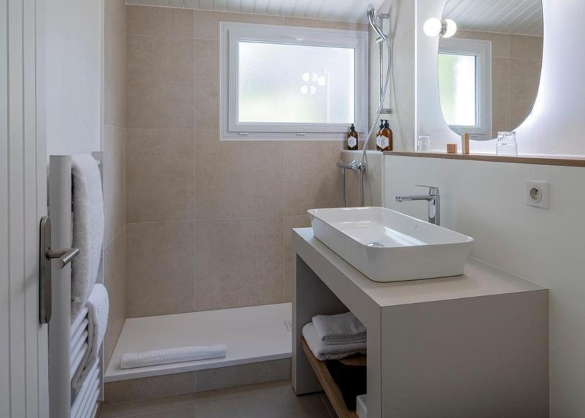 Pays de la Loire Noirmoutier-en-l'Ile Double Room with Balcony and Sea View