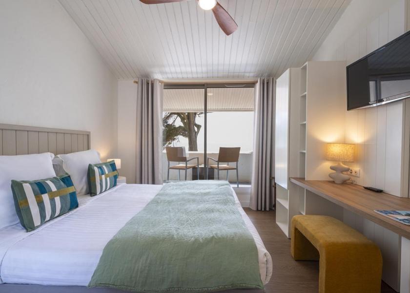 Pays de la Loire Noirmoutier-en-l'Ile Double Room with Balcony and Sea View