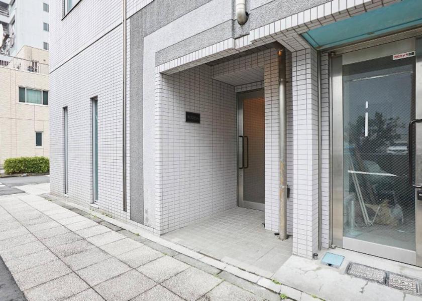 Kanagawa Yokohama entrance