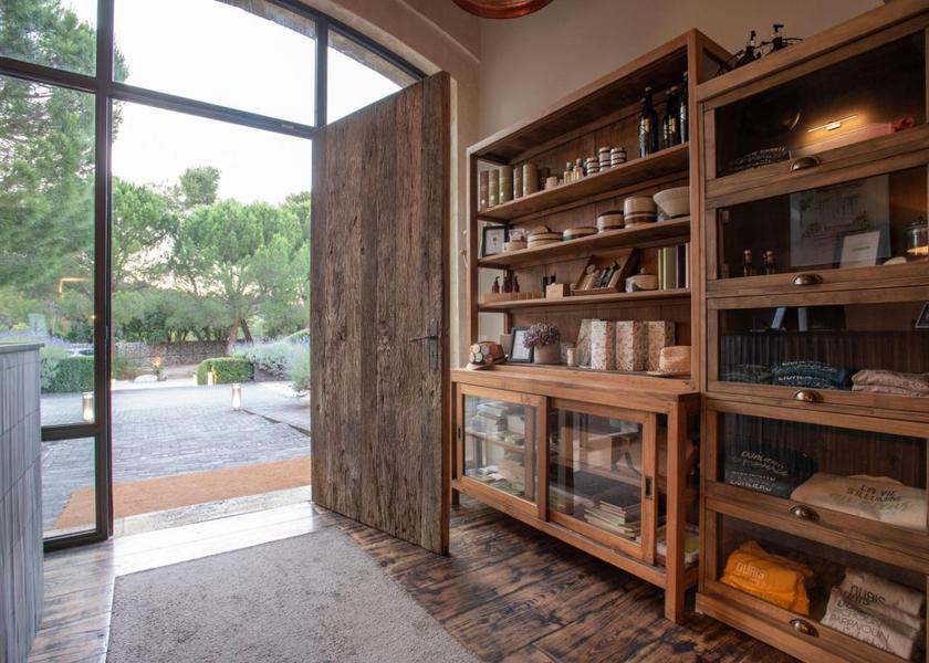 Provence - Alpes - Cote d'Azur Orgon 