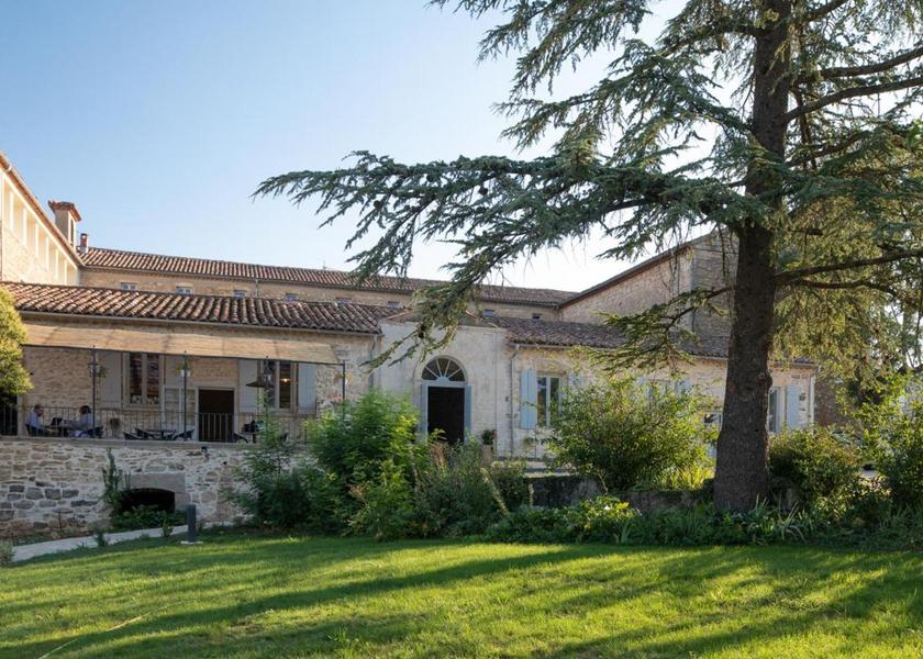 Auvergne-Rhone-Alpes Vallon-Pont-d'Arc garden