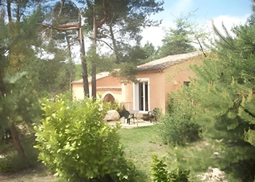 Auvergne-Rhone-Alpes Vallon-Pont-d'Arc exterior view