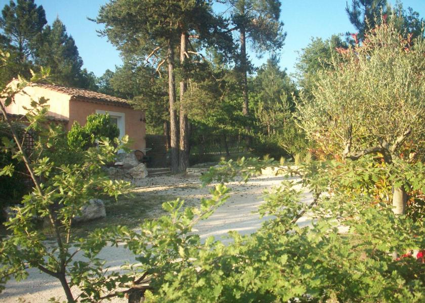 Auvergne-Rhone-Alpes Vallon-Pont-d'Arc garden