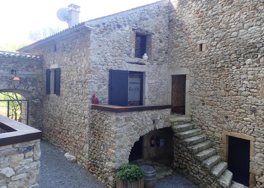 Auvergne-Rhone-Alpes Vallon-Pont-d'Arc balcony/terrace
