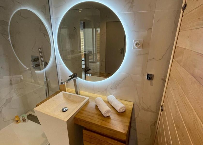 Auvergne-Rhone-Alpes Vallon-Pont-d'Arc 