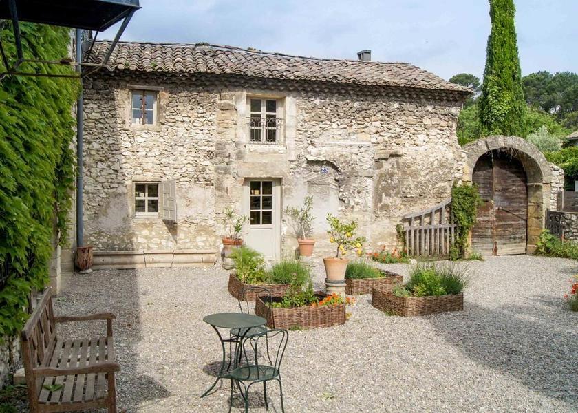 Occitanie Villeneuve-les-Avignon Hotel Exterior