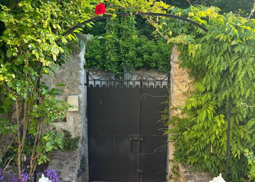 Île-de-France Villennes-sur-Seine entrance