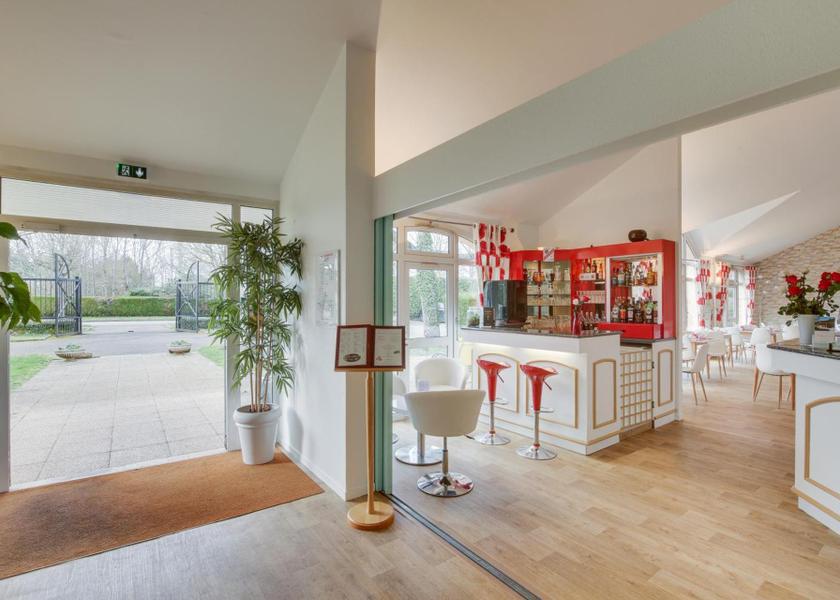 Ile-de-France Voisins-le-Bretonneux lobby