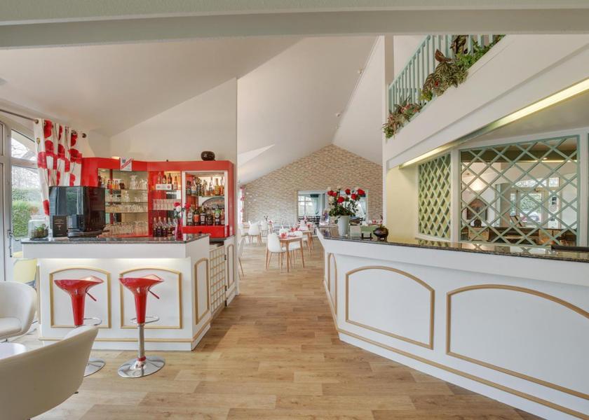 Ile-de-France Voisins-le-Bretonneux lobby