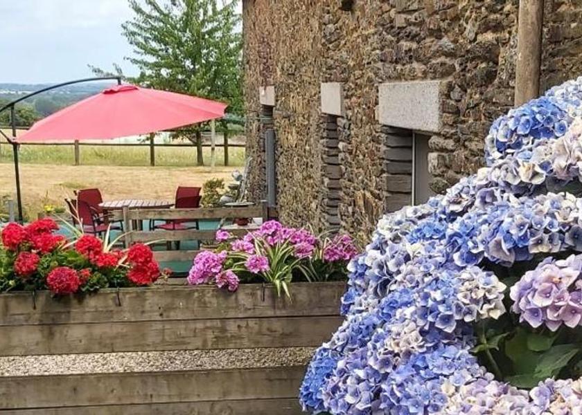 Brittany Rochefort-en-Terre exterior view