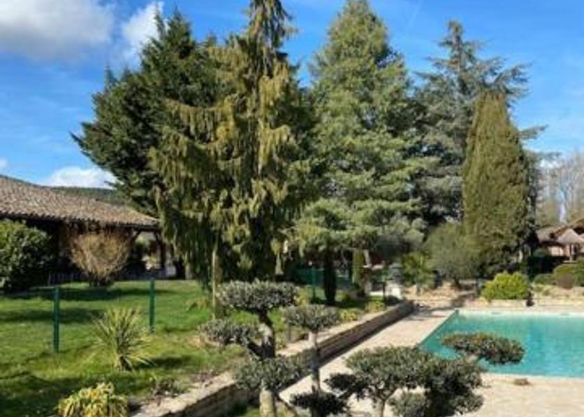 Bourgogne-Franche-Comte Tournus swimming pool