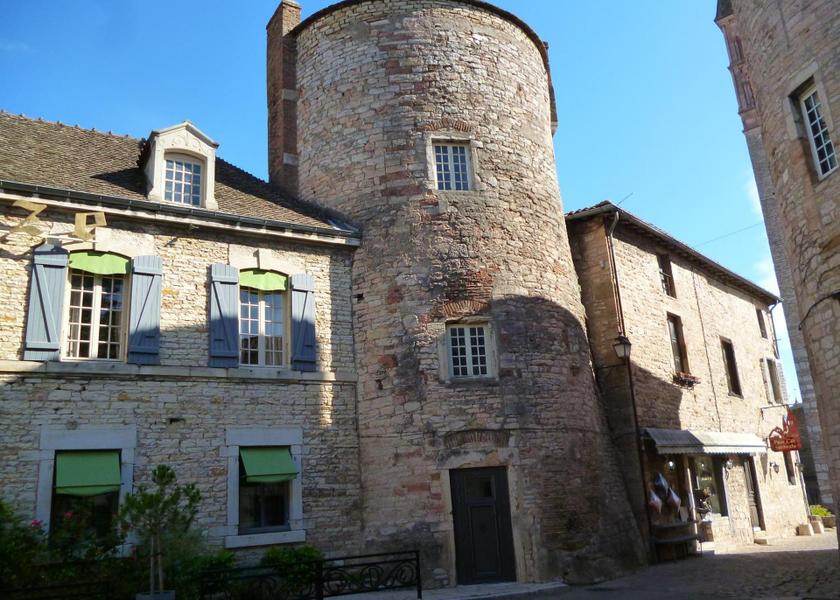 Bourgogne-Franche-Comte Tournus facilities