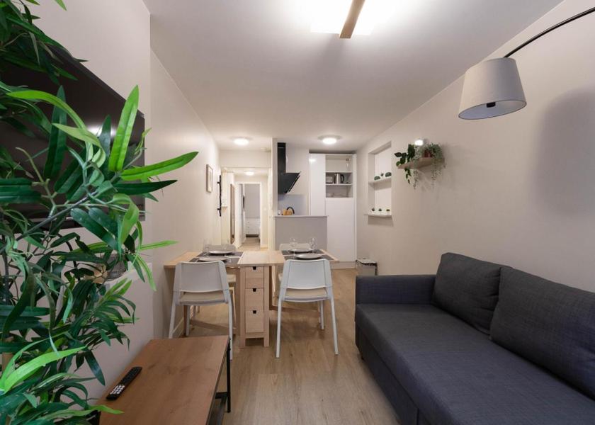 Bourgogne-Franche-Comte Tournus facilities