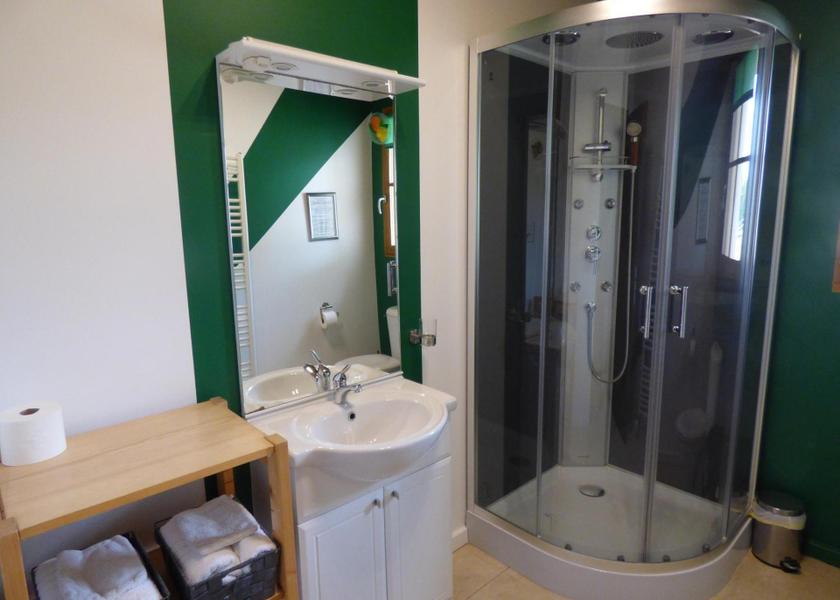 Pays de la Loire Saint-Gilles-Croix-de-Vie Deluxe Queen Room