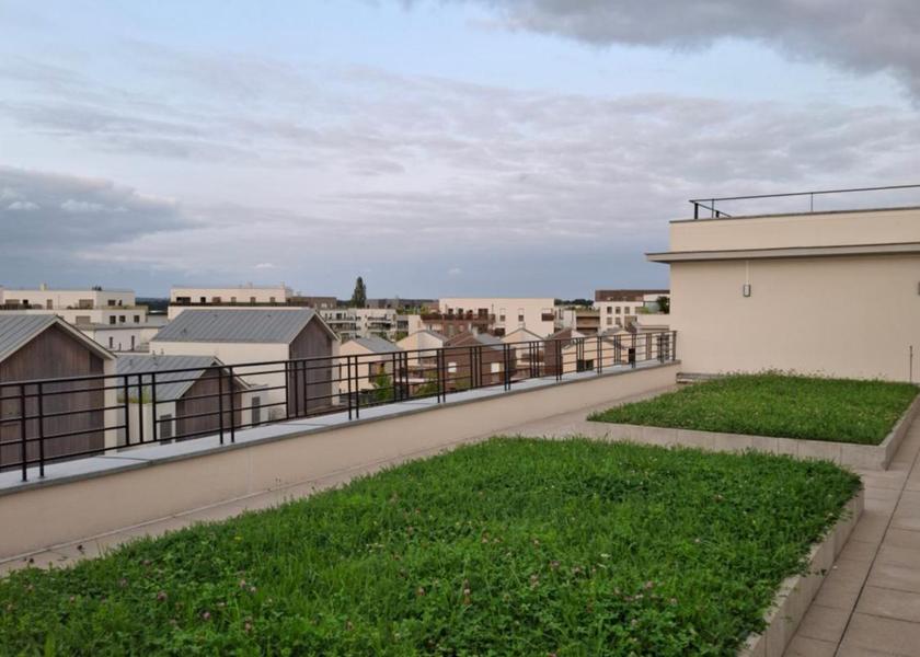Île-de-France Saint-Cyr-l'Ecole balcony/terrace