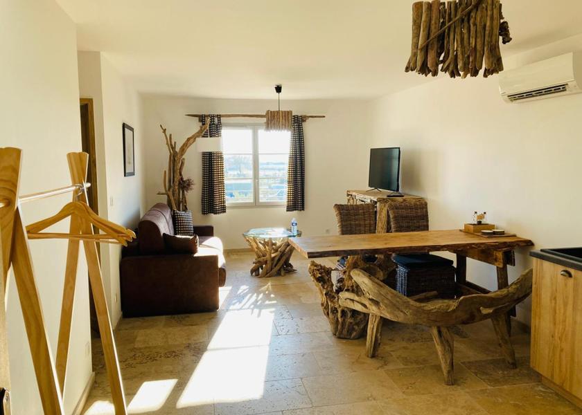 Provence-Alpes-Côte d'Azur Saintes-Maries-de-la-Mer facilities