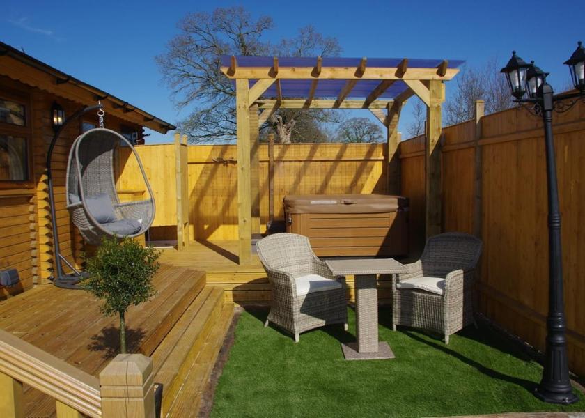 England ellesmere facilities