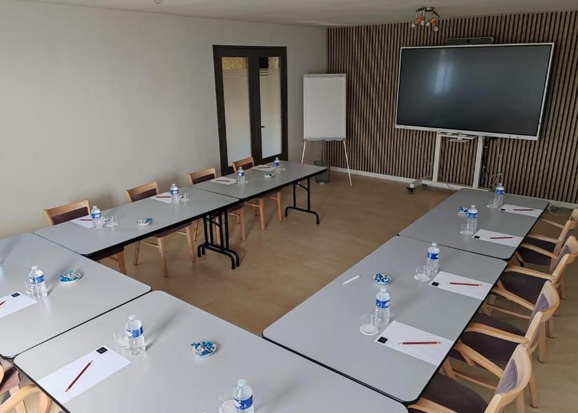 Nouvelle-Aquitaine Saint-Junien Meeting room / ballrooms