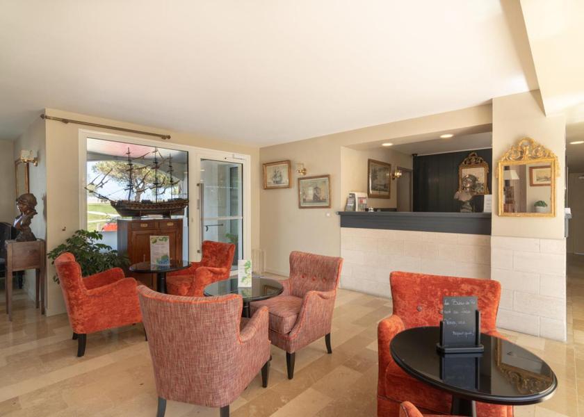 Nouvelle-Aquitaine Saint-Martin-de-Re lobby