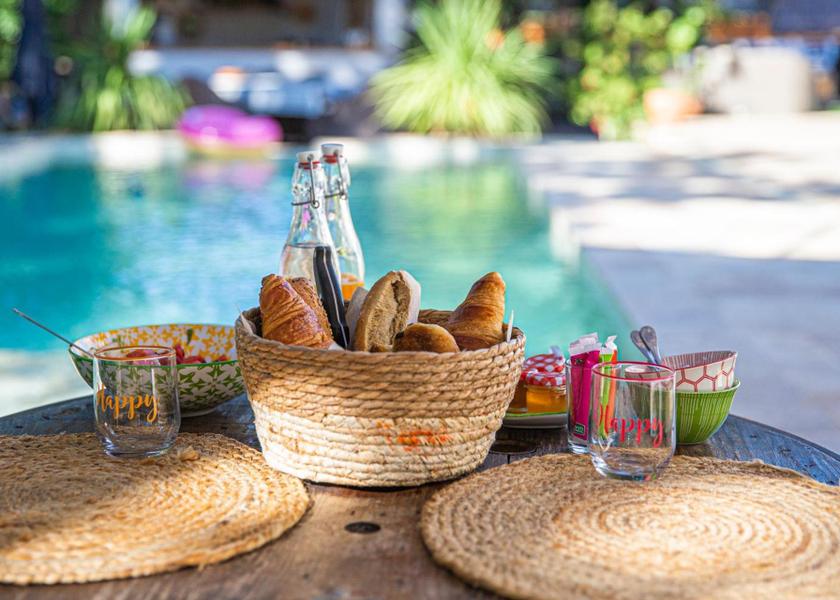 Provence - Alpes - Cote d'Azur Saint-Maximin-la-Sainte-Baume food and beverages