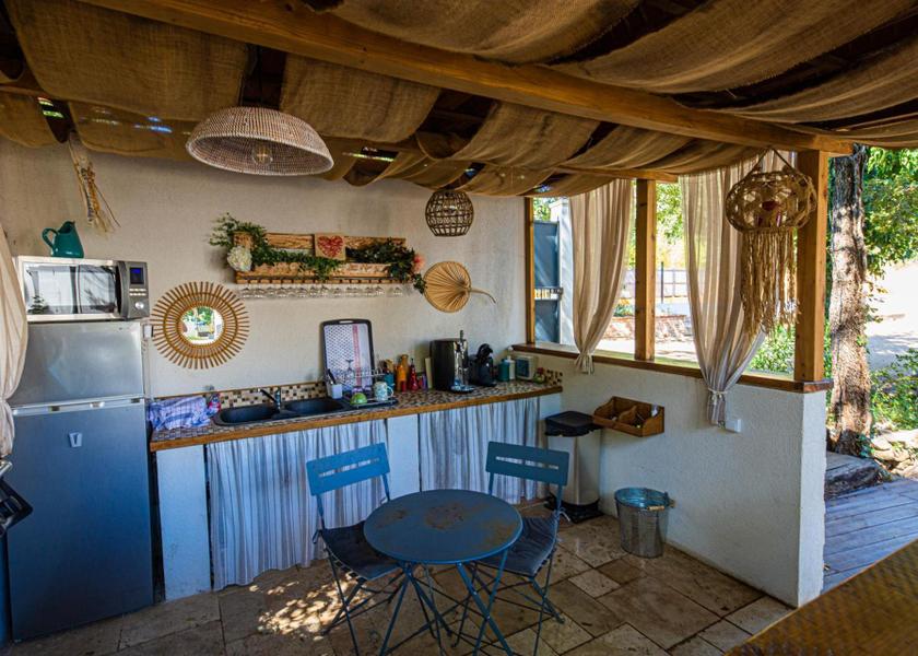 Provence - Alpes - Cote d'Azur Saint-Maximin-la-Sainte-Baume Food & Dining