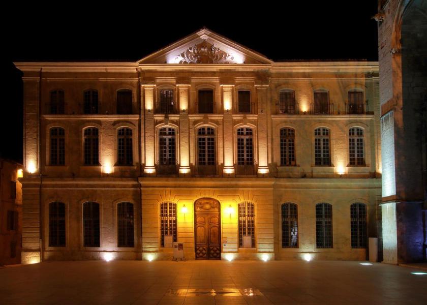 Provence - Alpes - Cote d'Azur Saint-Maximin-la-Sainte-Baume attractions