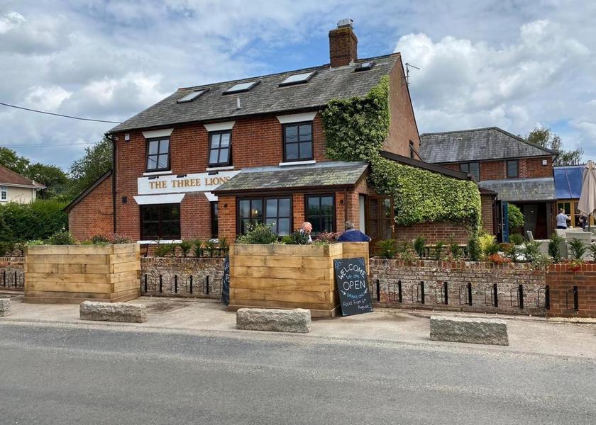 England Fordingbridge exterior view