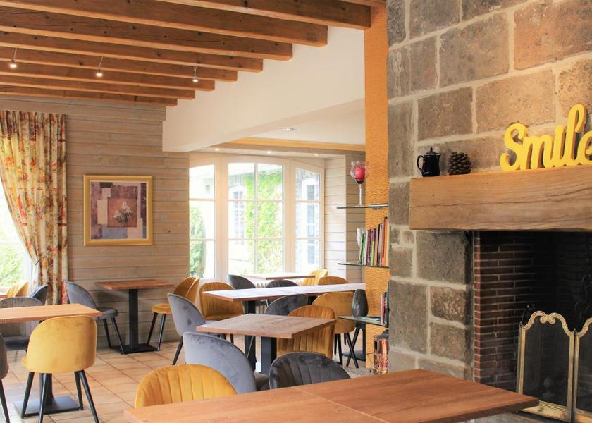 Auvergne-Rhône-Alpes Salers food and beverages