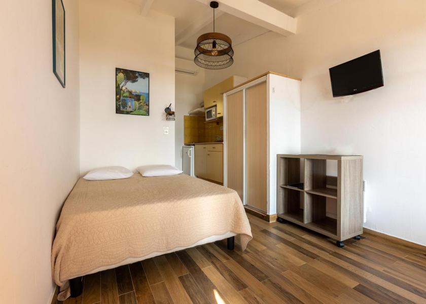 Corsica Serra-di-Ferro Studio with Sea View