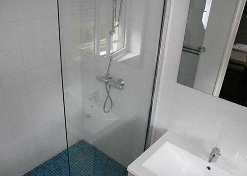 Nouvelle-Aquitaine Soustons bathroom